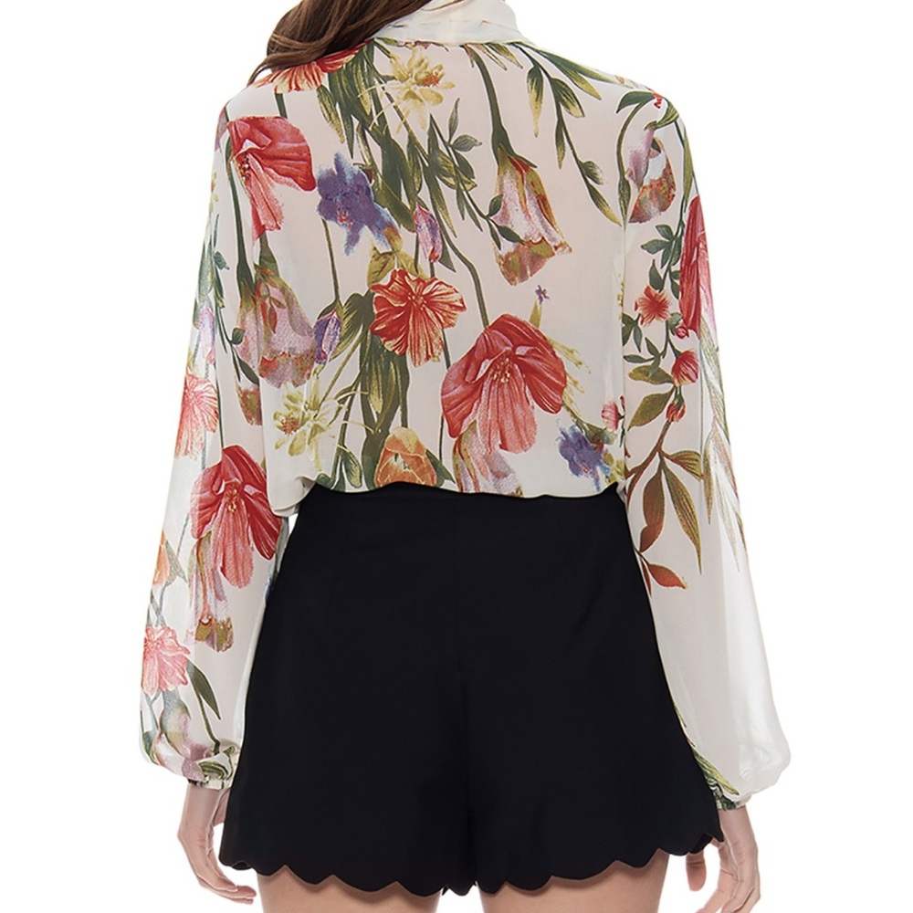 Gracia Multicolor Floral Women's Blouse - Picture 2 of 8
